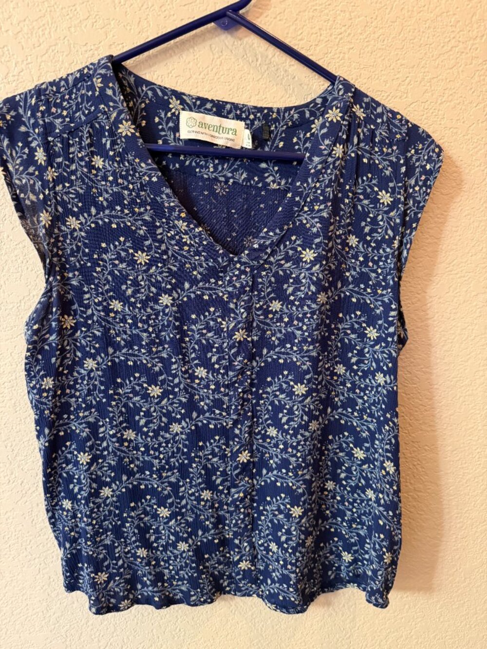 Aventura Blue Patterned Sleeveless Top